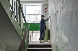 Косметический ремонт подъезда в доме по адресу ул. Стахановская, 40