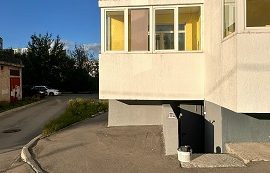 Окрашивание цоколя дома по адресу ул. Коломенская, 49А