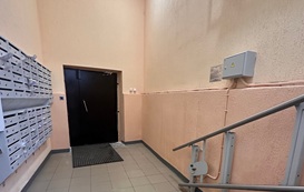 Частичный ремонт подъезда в доме по адресу ул. Коломенская, 49А